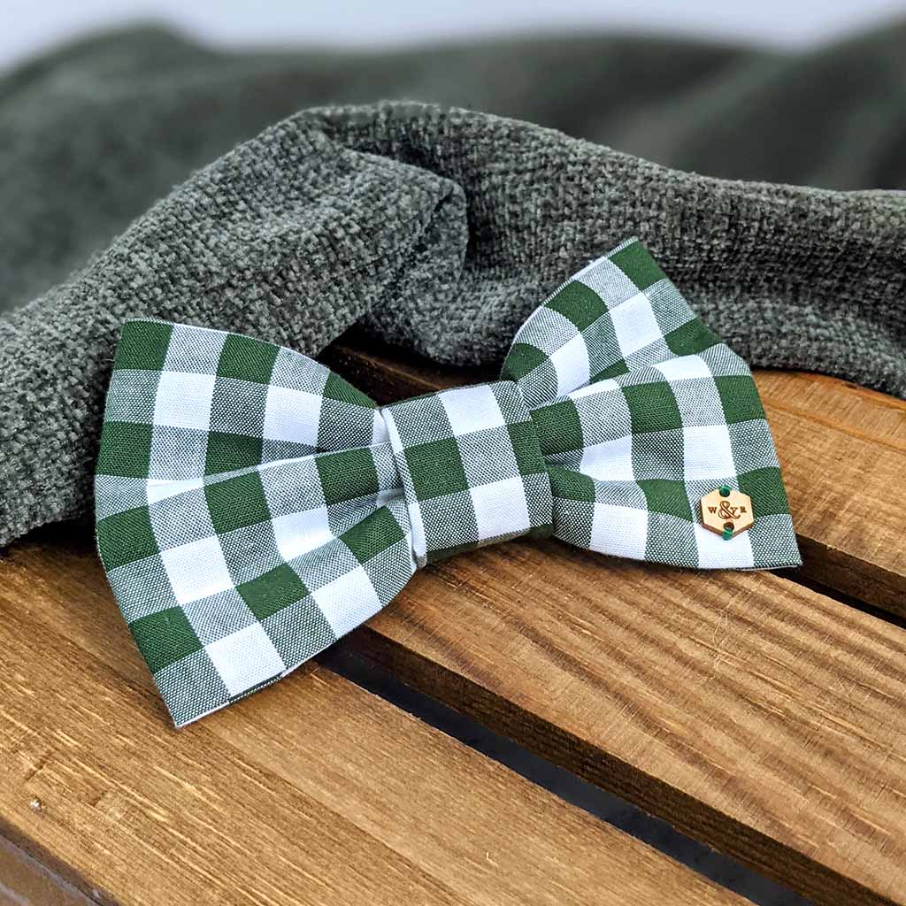Wren & Rye Forest & White Gingham Dog Bow Tie