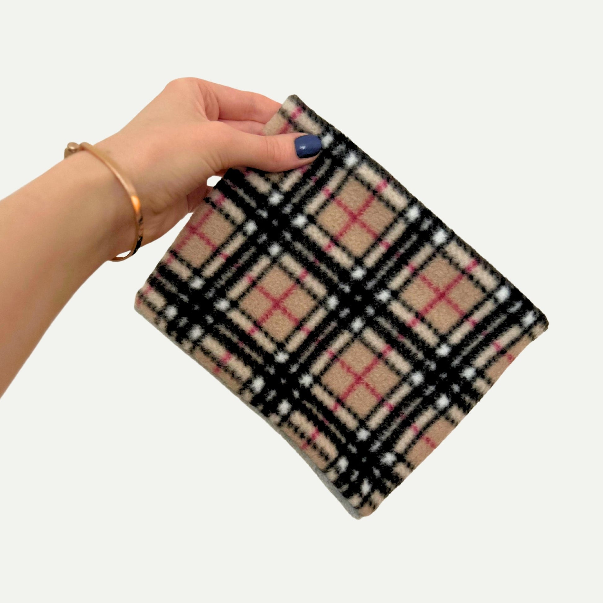 Wren & Rye Beige & Grey Tartan Reversible Fleece Pet Snood