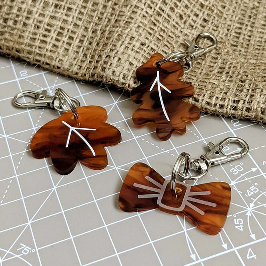 Wren & Rye Fall Marble Mini BowDangle