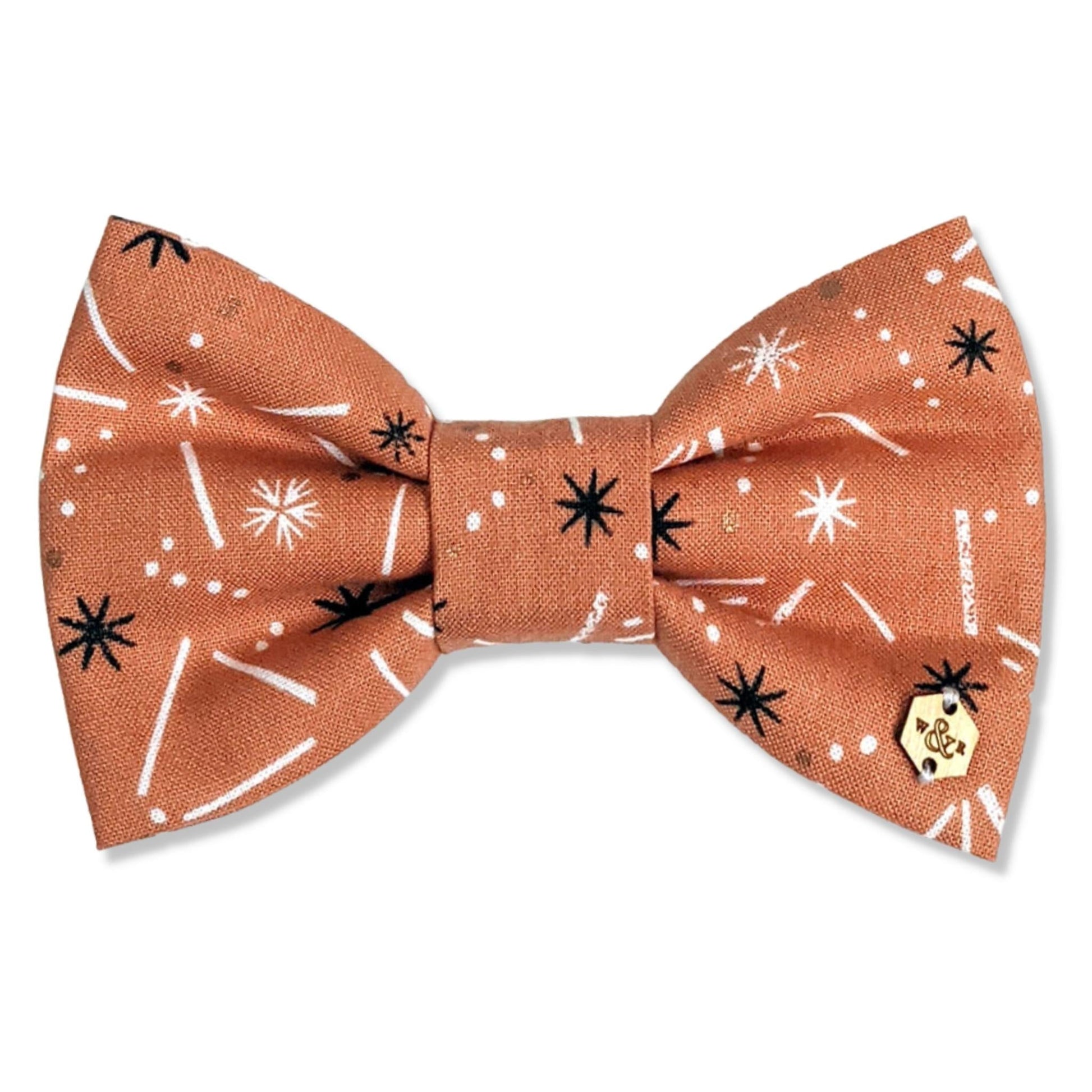 Wren & Rye *PAST SEASON* Snowflake & Frost Rust Dog Bow Tie