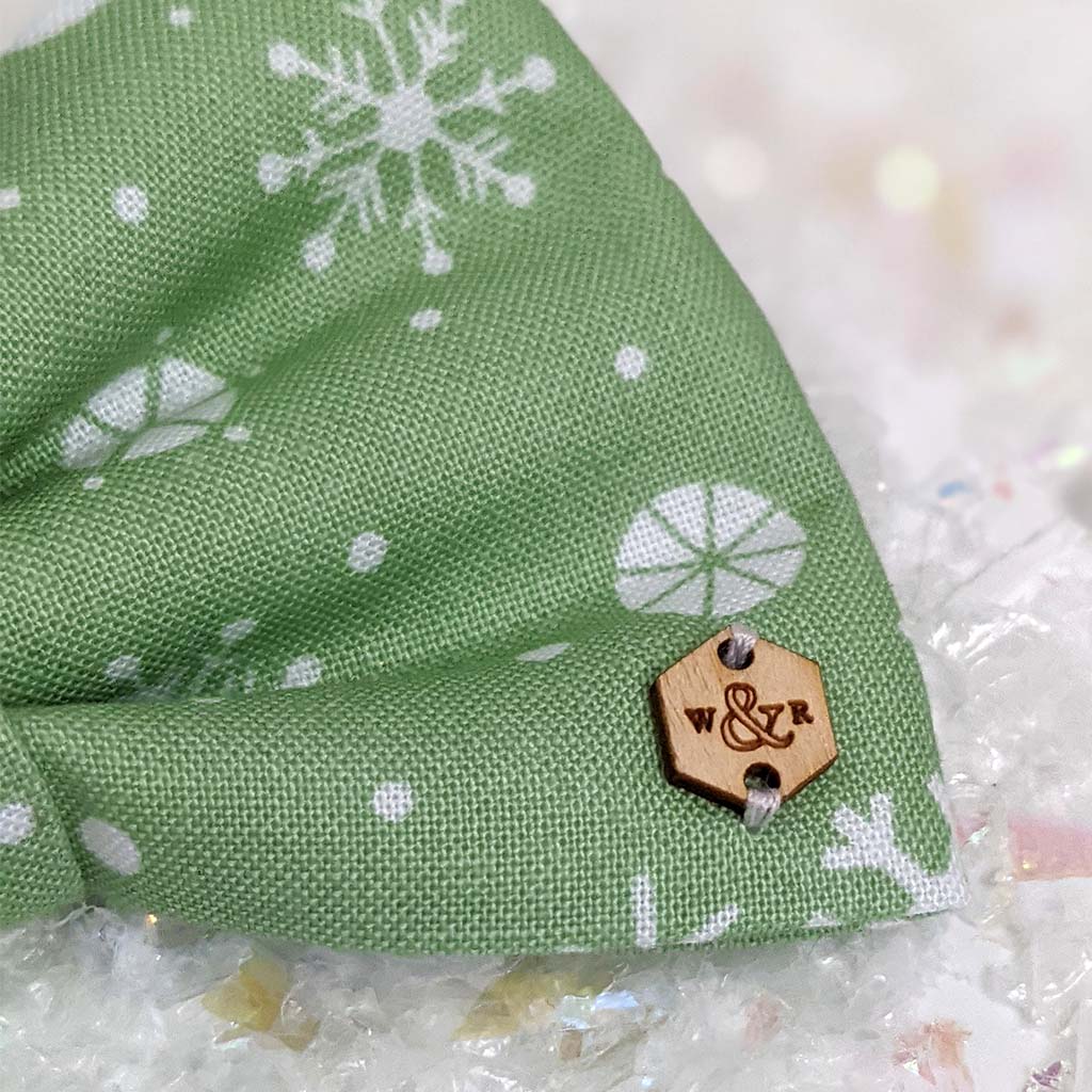 Wren & Rye Snowflake Green Dog Bow Tie